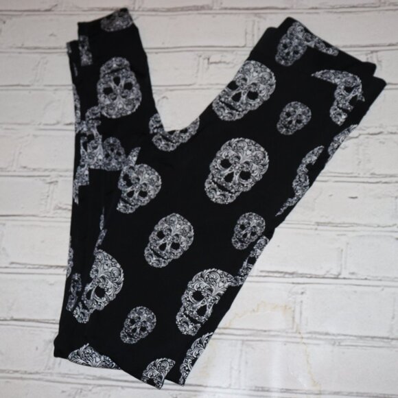 DIVIDED by H&M Size 4 Black and white Skull Leggings - Picture 4 of 5